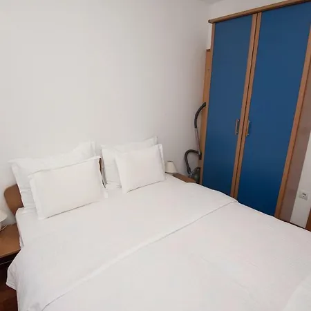 Makarska Apartment アパート
